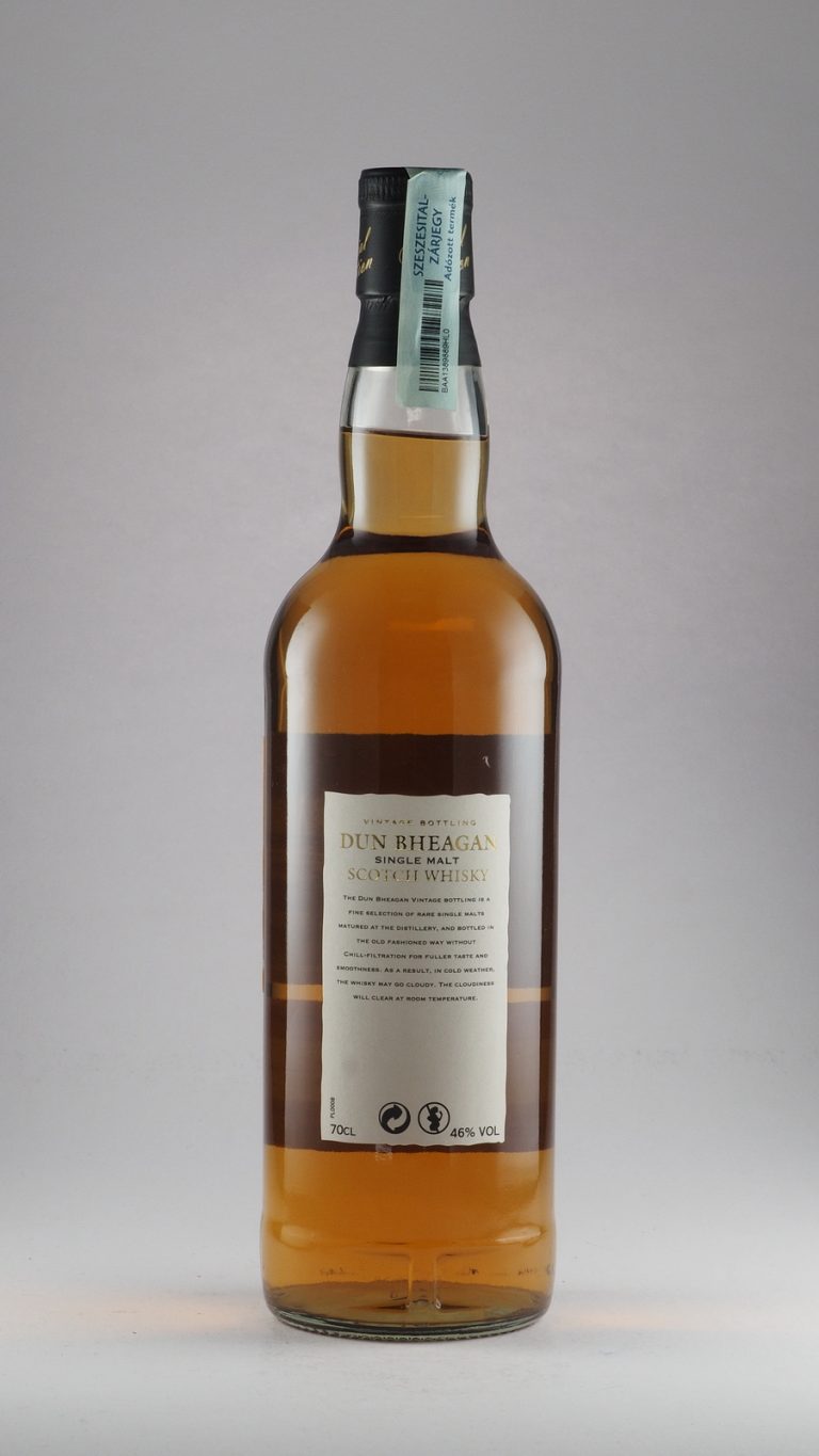 Dun Bheagan Fettercairn 18 Years Old – Szeni Whisky Collection